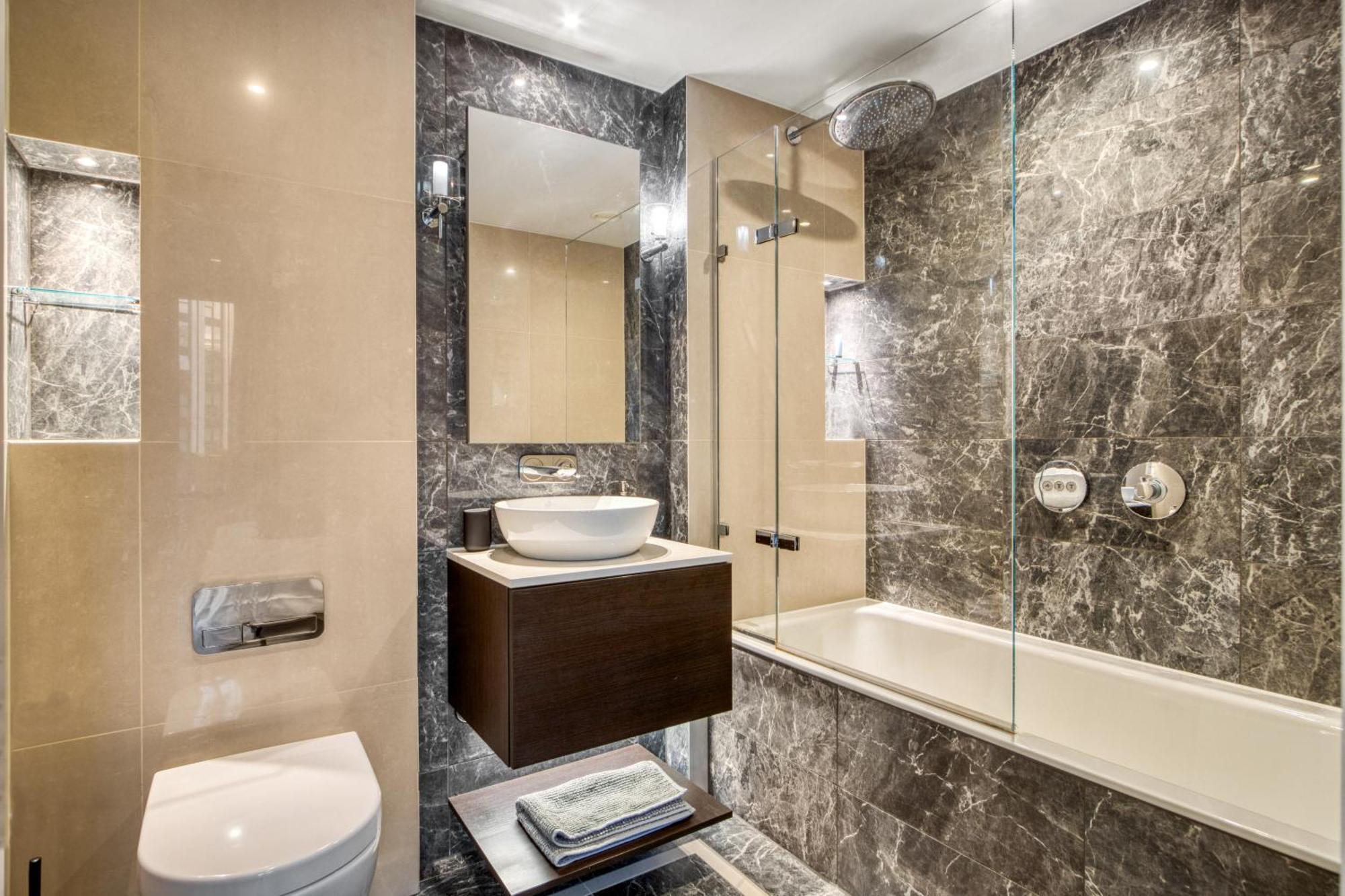 Hyde Park Beauty 2br 2ba Balcony Appartement Londen