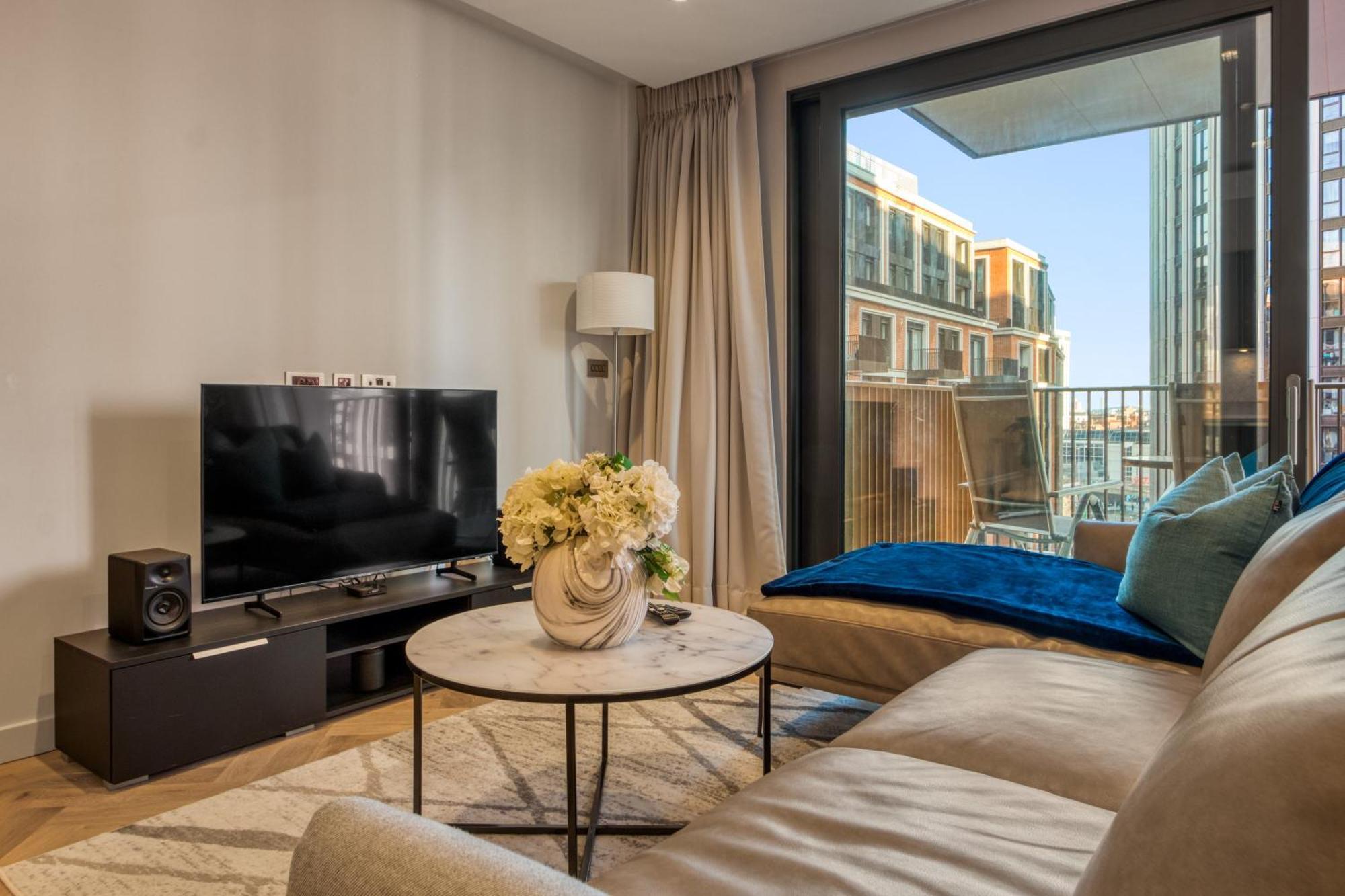 Hyde Park Beauty 2br 2ba Balcony Appartement
